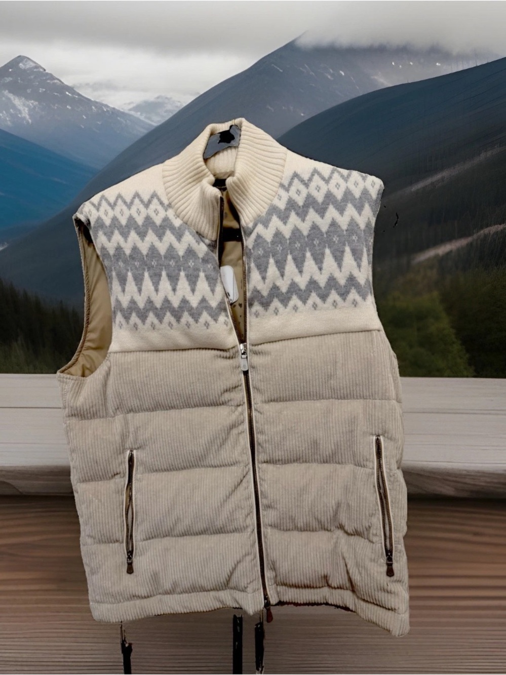 Eleventy Cream Quilted Corduroy Vest with Gray Fair Isle Yoke
